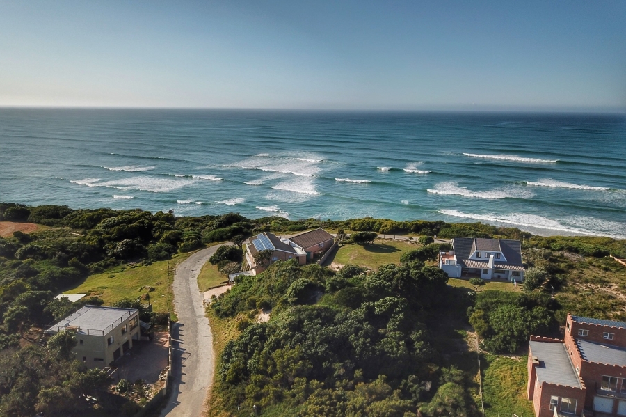 0 Bedroom Property for Sale in Paradise Beach Eastern Cape